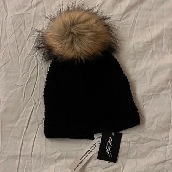 Beautiful beanie ❤️ - Picture 2 of 2